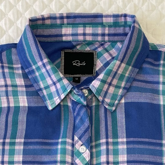 Rails Hunter Blue Plaid Button Up Shirt Women’s Medium - Picture 6 of 6